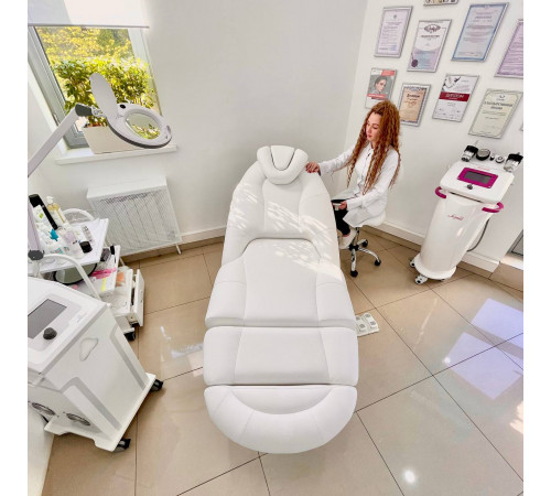 Электрическое косметологическое кресло Прайм с РУ